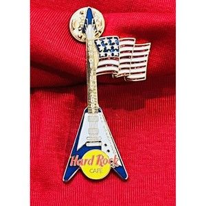 HARD ROCK CAFE PIN:  SAN FRANCISCO 2001 4th OF JULY  FLYING V FLAG B1002